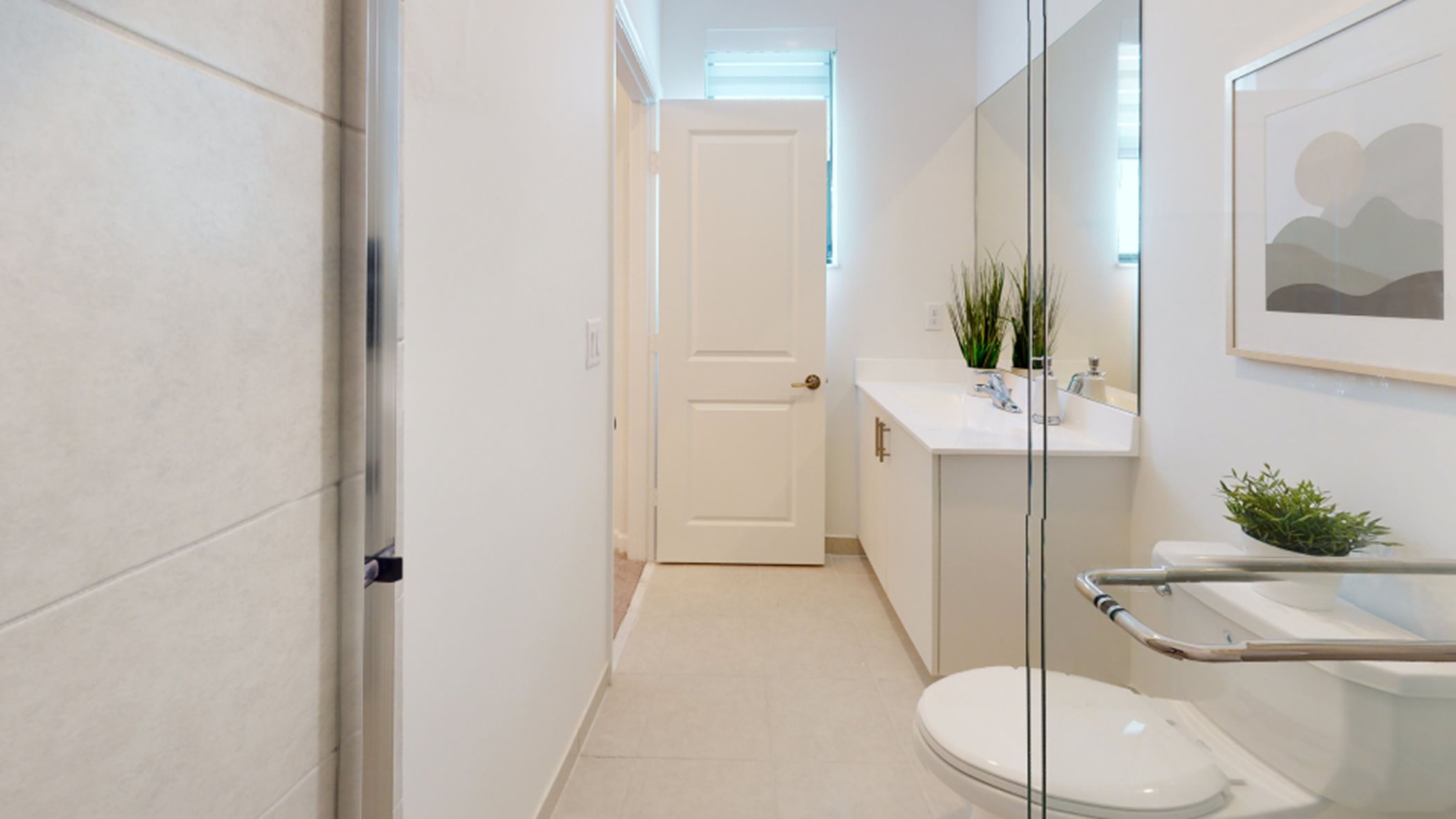 DAH_1483_Pic_MonteCarlo_OwnersBath_F2_10_31_23
