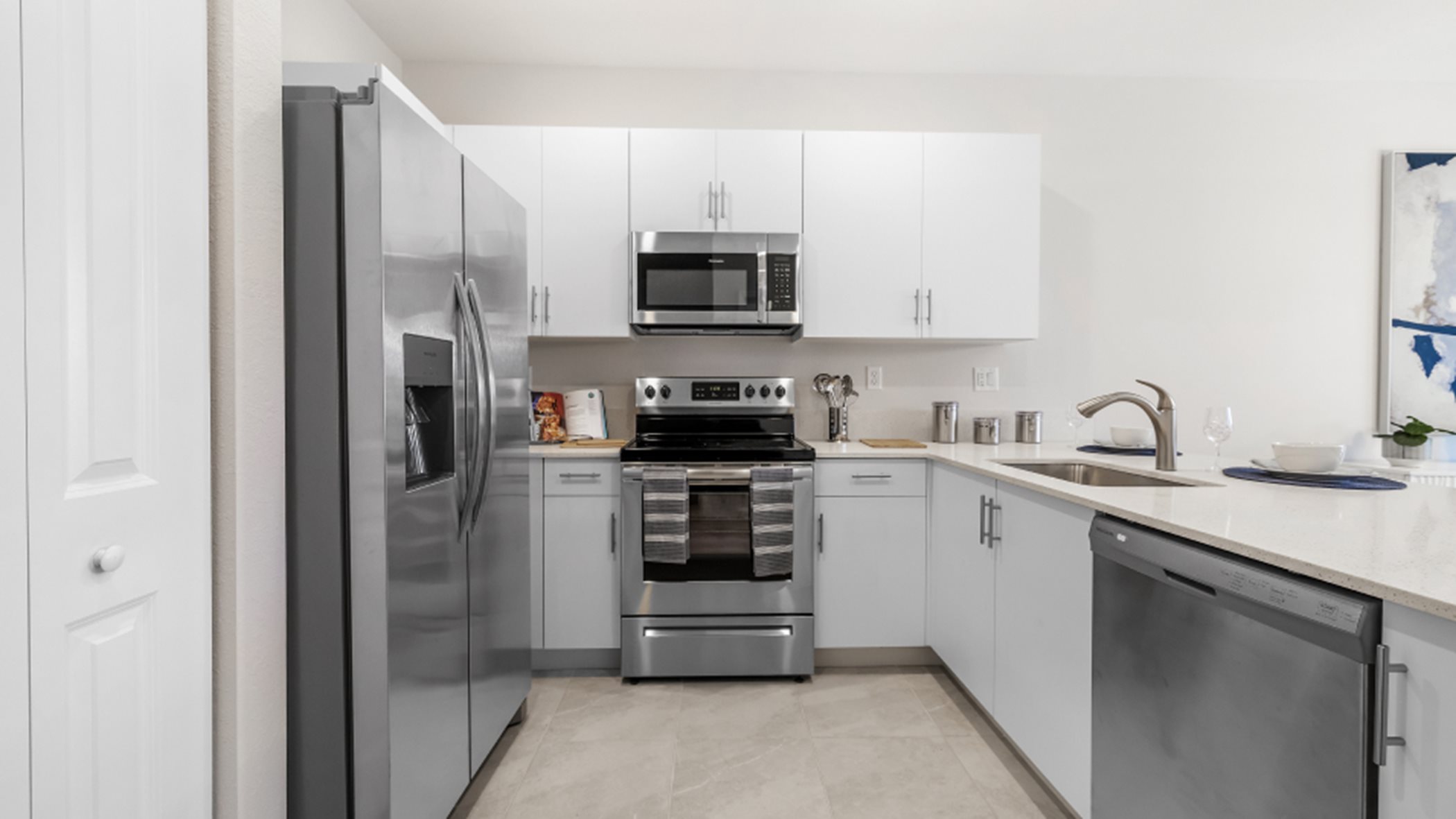 DAH_1687_Pic_Dijon_Kitchen_1of2_F1_Base3